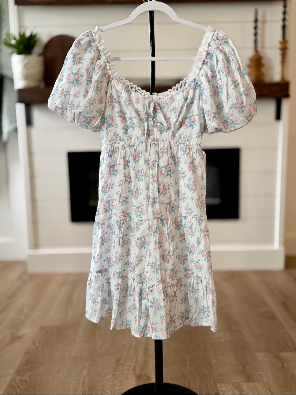 Altar'd State White Floral Puff-Sleeve Dress